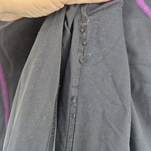 Lululemon Crop Leggings - SIZE 6 - Run Dance Black Plum - Picture 4 of 8